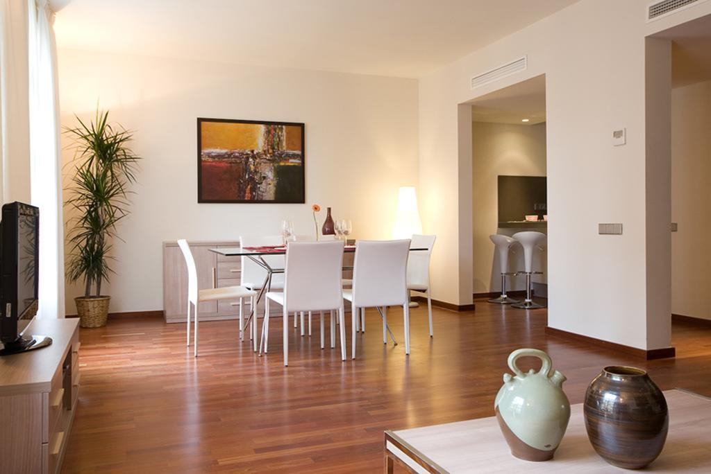 Lodging Apartments Rambla Catalunya - Miro Apartamento