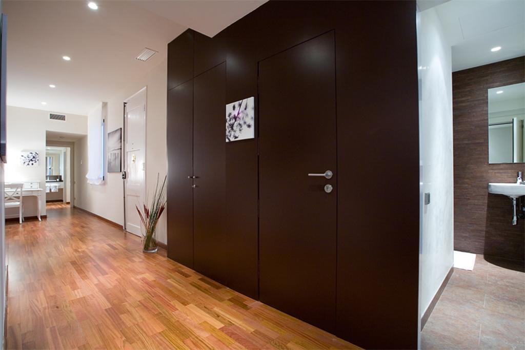 Lodging Apartments Rambla Catalunya - Miro Apartamento Barcelona